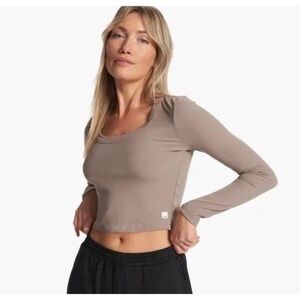 Vuori Pose Scoop Long Sleeve Tee